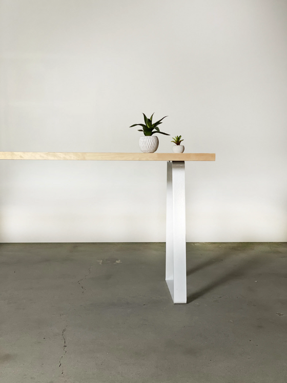 Trapezoid Metal Table Leg Desk